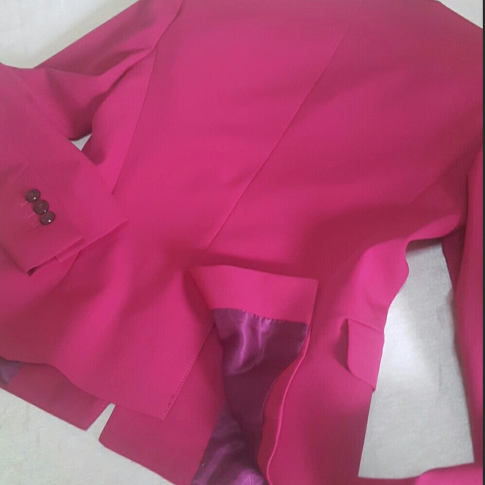 Zara Blazer in Raspberry - Picture 8 of 8